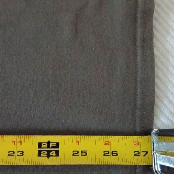 PinkāGivesāMeāStrengthāTee - Picture 4 of 4